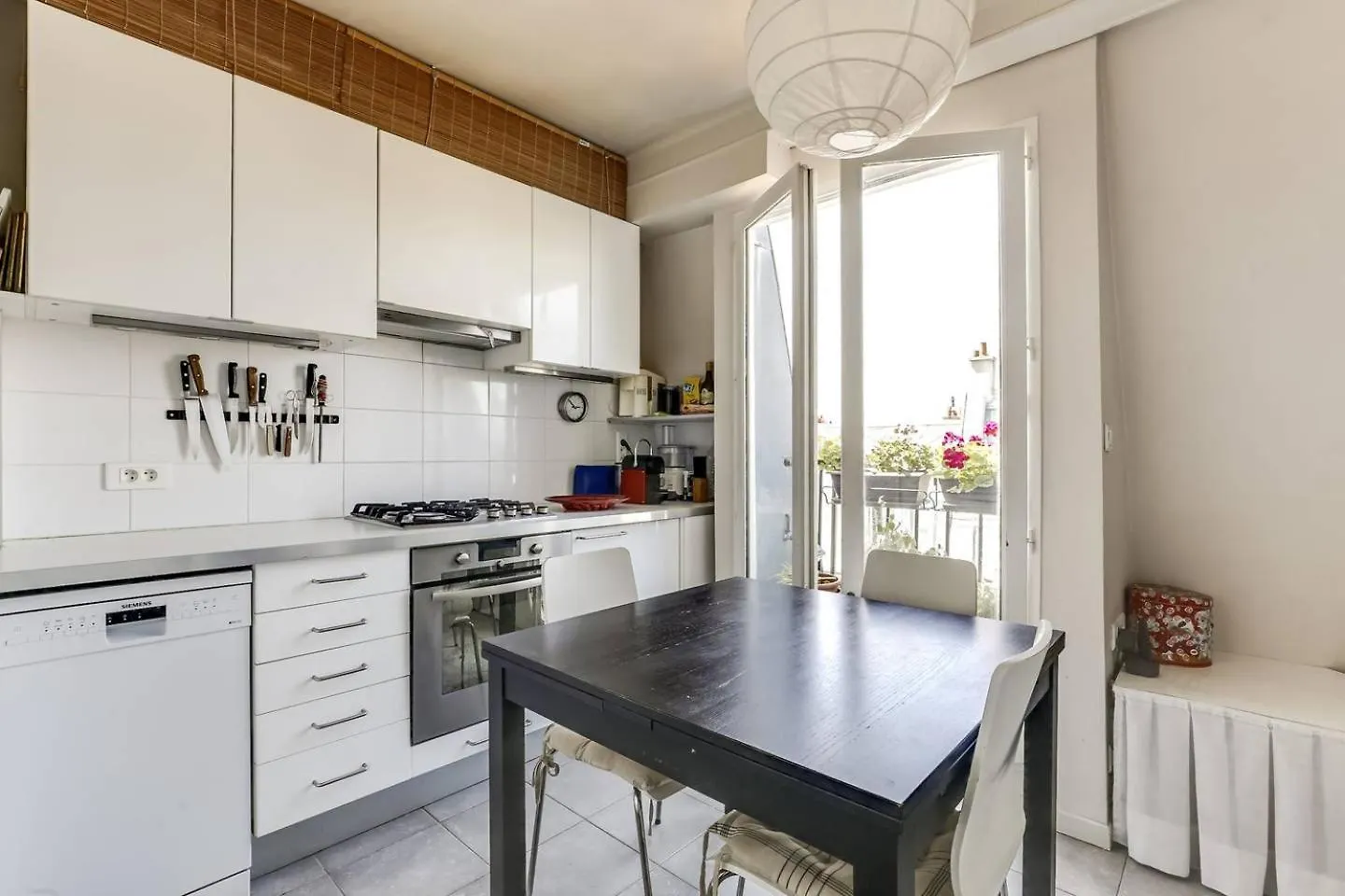 Apartamento Guestready - French Flair Rooftop Hideaway *